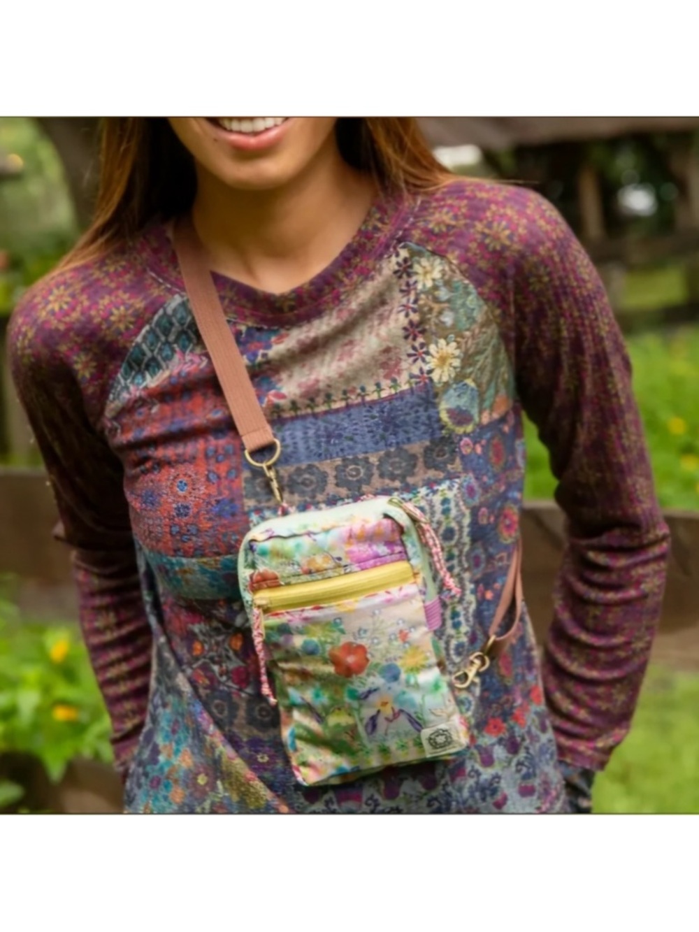 NATURAL LIFE 8-in-1 POCKET CROSSBODY BAG Watercolor Floral
